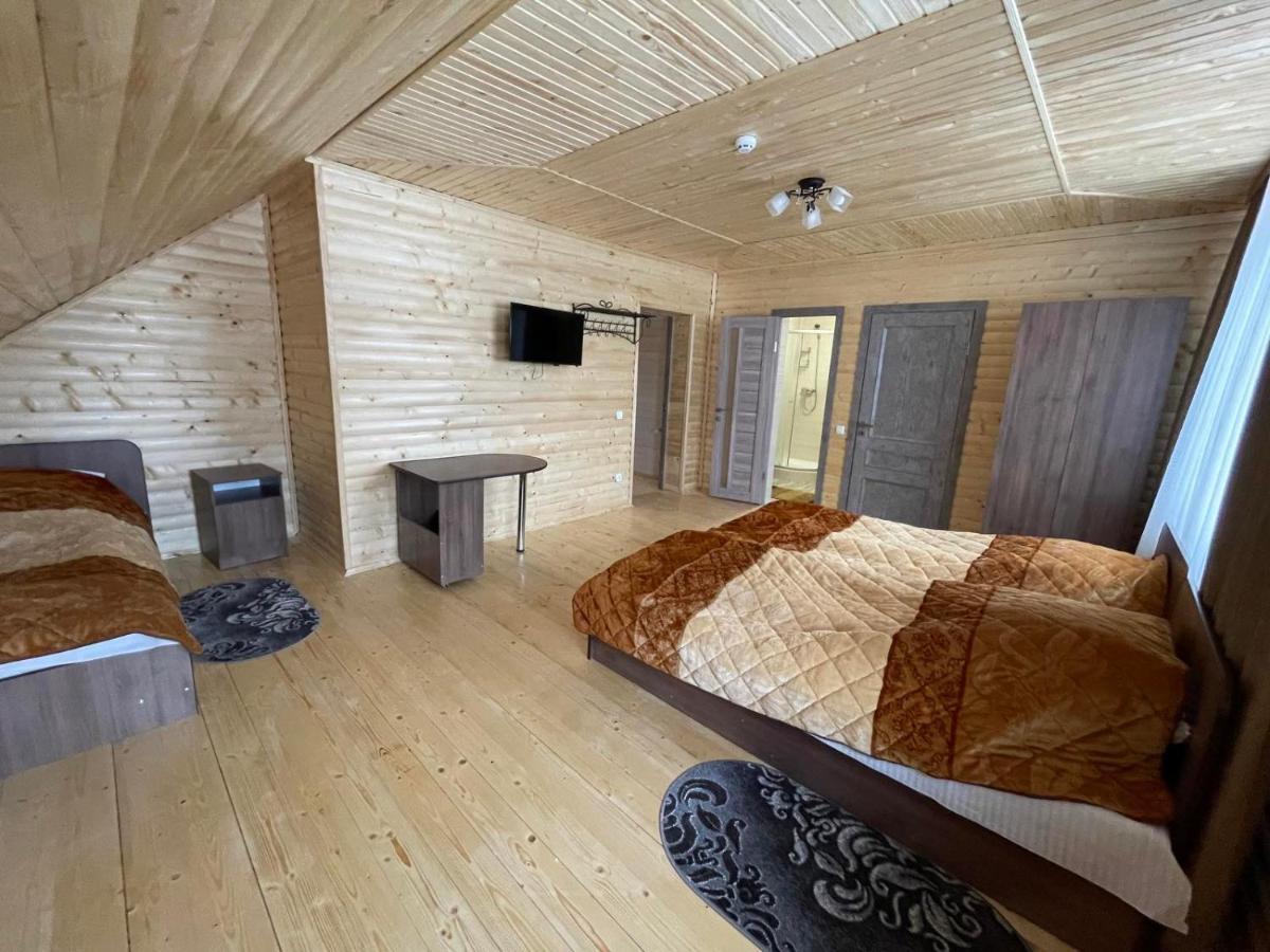 Apart-Hotel Orlan Mykulychyn Eksteriør billede